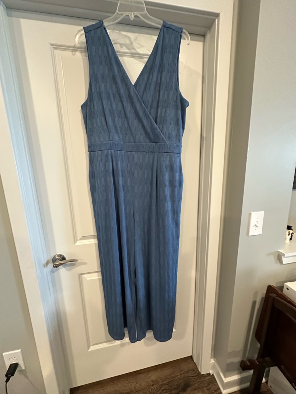 Gilli Dusty Blue Sleeveless V‑Neck Wide‑Leg Jumpsuit